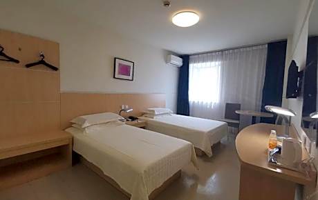 Superior Twin Room New