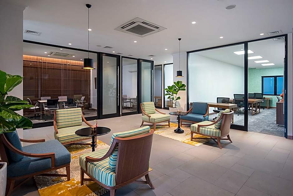 Mercure Yangon Kaba Ay