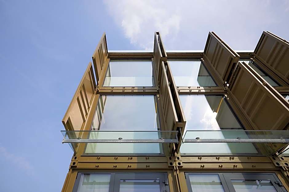 TIN INN Montabaur l einfach gut - Nachhaltiges Hotel aus Überseecontainern