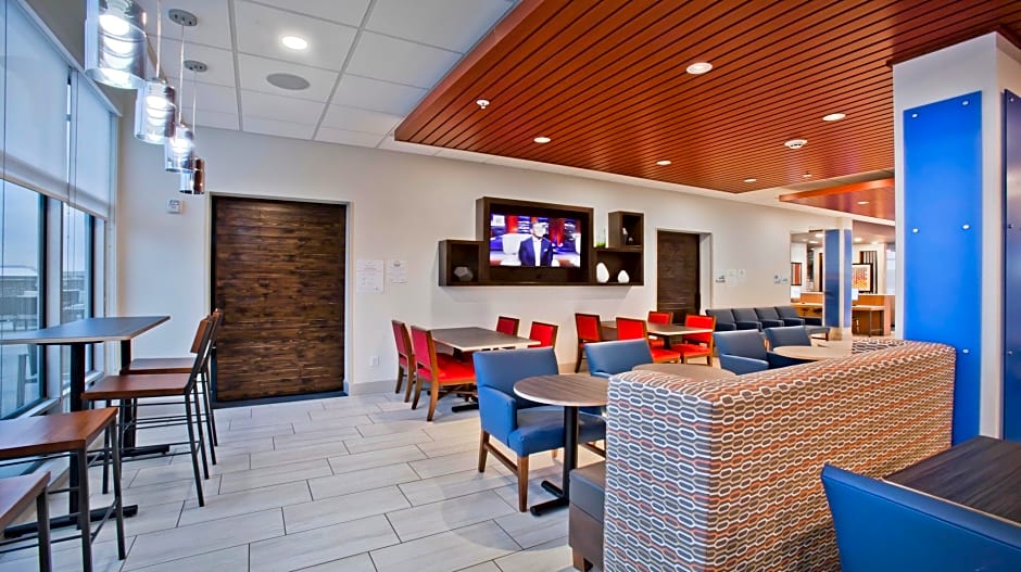 Holiday Inn Express And Suites Green River By IHG