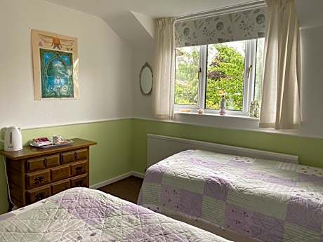 Double or Twin Room with Shared Bathroom