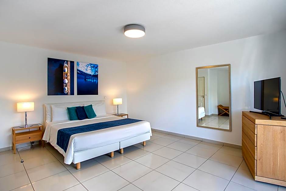 Bleu Emeraude Hotel