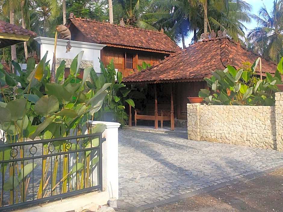 The Ermajas Pavilion