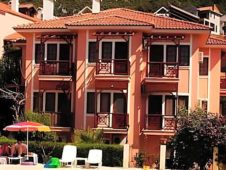 Club Pink Palace Hotel
