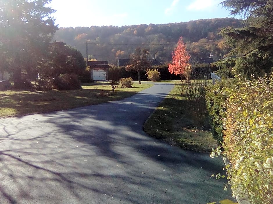 Havre de paix au bords de l'Eure - divers hébergements