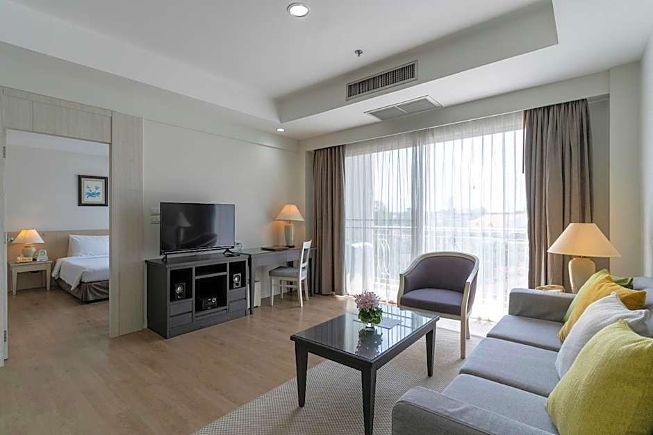 Classic Kameo Hotel and Serviced Apartments Sriracha