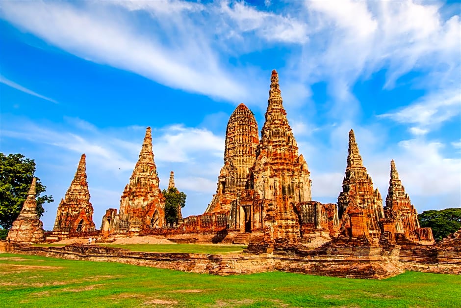 Syama Ayudhya, Residence & Café