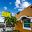 Upham Beach Inn - #2 Studio