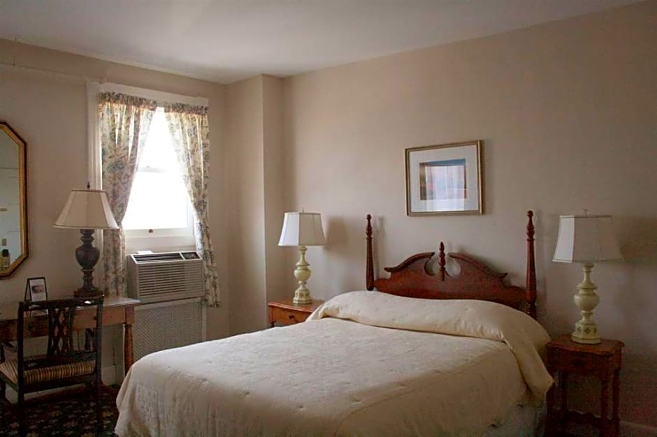 Middlebury Inn
