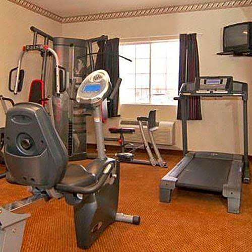 US Travelers Inn & Suites
