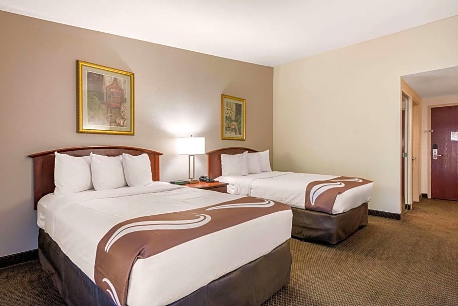 Quality Inn & Suites Tarpon Springs South