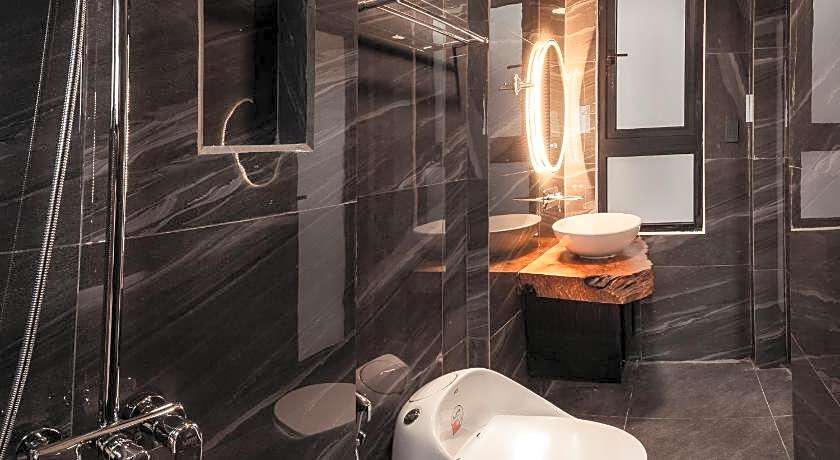 Pi Boutique Hotel