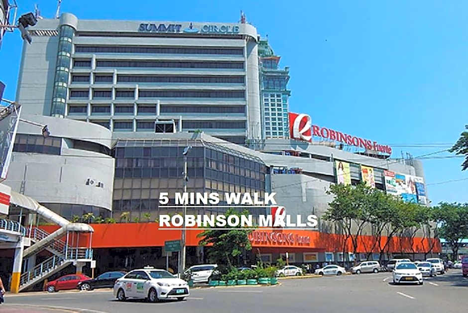 HORIZON 101 A4 near robinson mall Free POOL WIFI