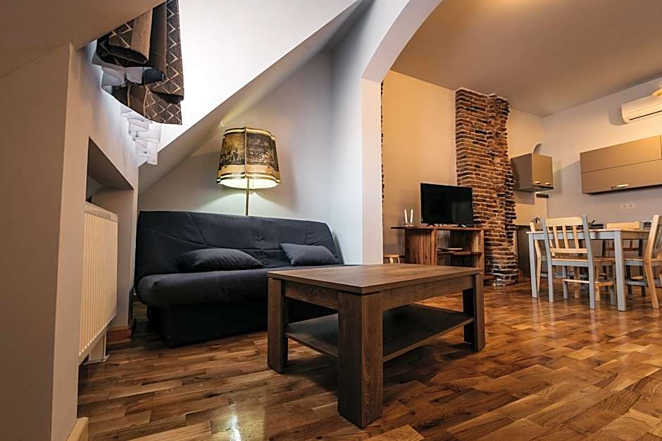 YellowBoot Aparthotel