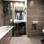 Best Western Plus Hotel Du Parc Chantilly