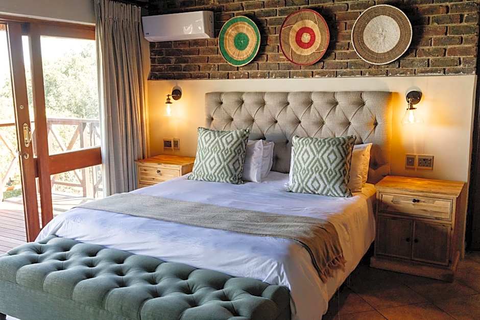 Dinkweng Safari Lodge