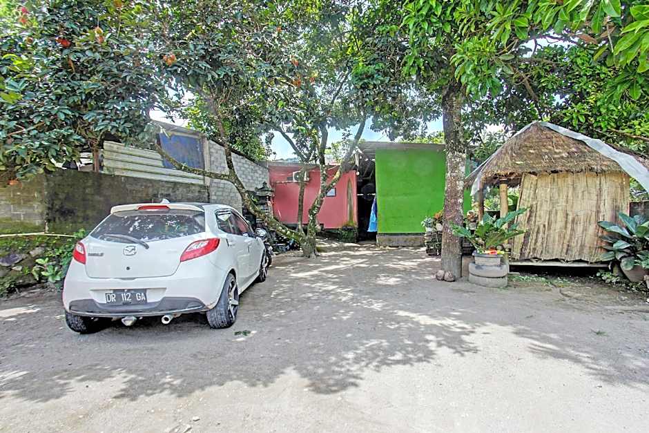 Hotel O Ashooy HomestayNearWisata Desa sedau