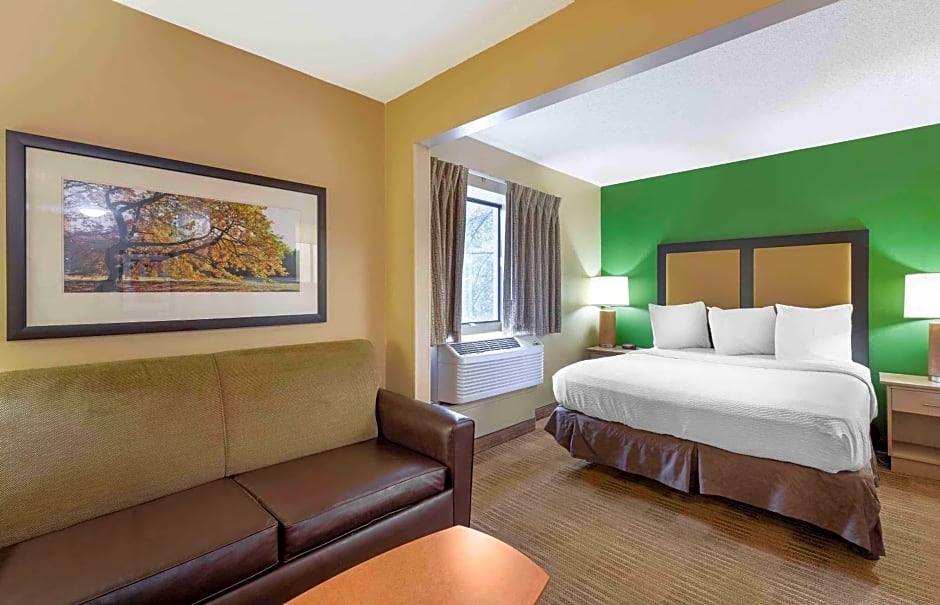 Extended Stay America Suites - Cleveland - Westlake