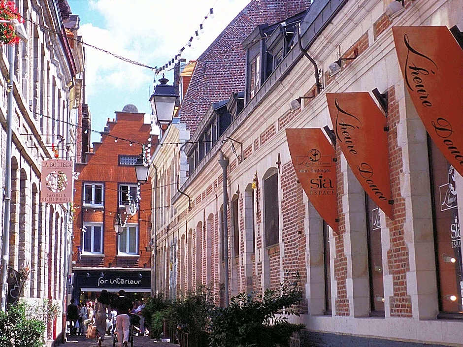 B&B HOTEL Lille Roubaix Centre Grand-Place