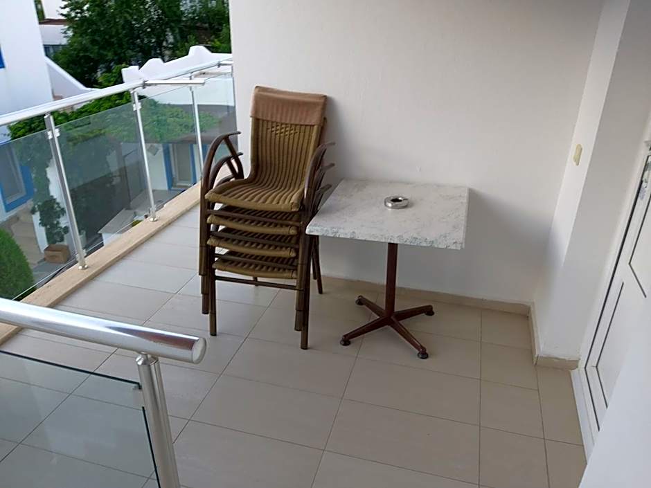 Paradise Apart Hotel