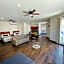 La Lola Hotel & Suites