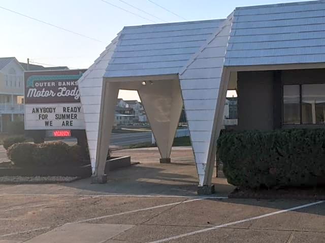 Outer Banks Motor Lodge