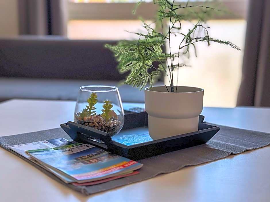 Ferienhaus Natura Ideal für Urlaub & Business, Küche, WLAN, Parkplatz