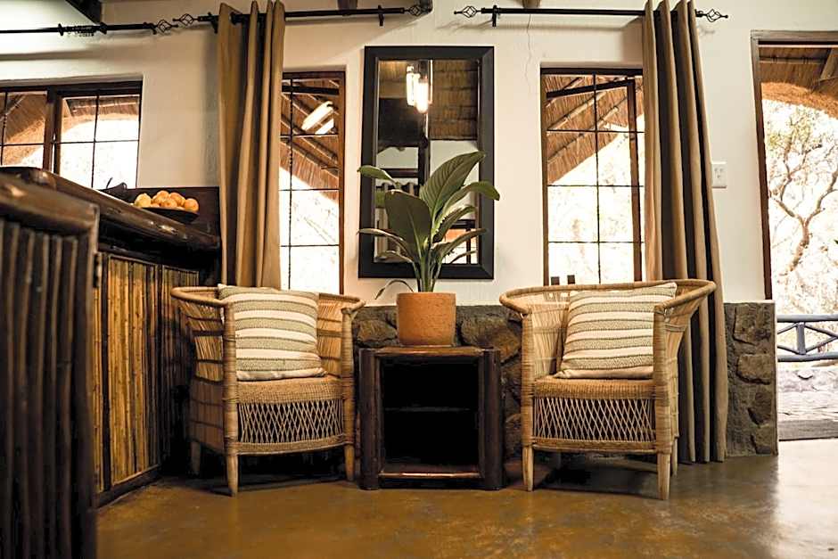 LittleBush Private Lodge