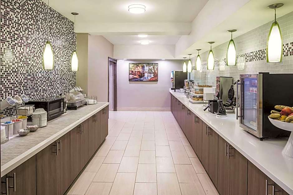 La Quinta Inn & Suites by Wyndham Milledgeville