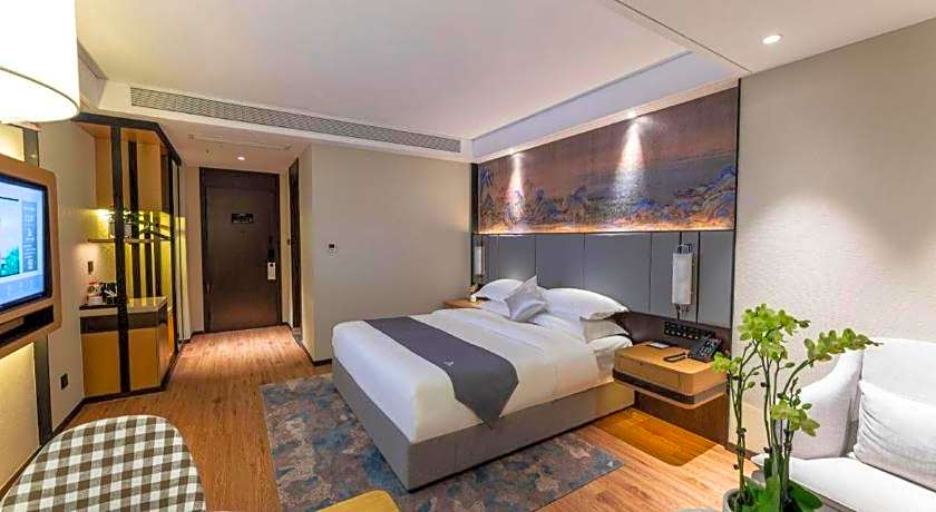 GreenTree Eastern Hotel Suzhou Dushu Lake Yinshan Lake Guoyuan Road Metro Station