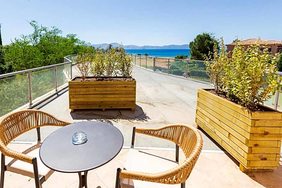 180 South Seaside Hotel