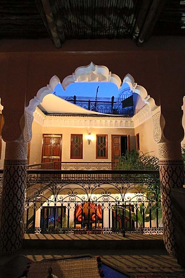 RIAD MAKENE MOUCHKILL