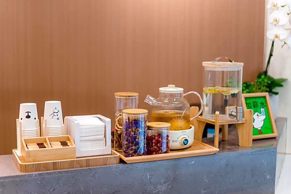 Poly Zhongda Viverton Apartment (free shuttle bus during the Canton Fair)