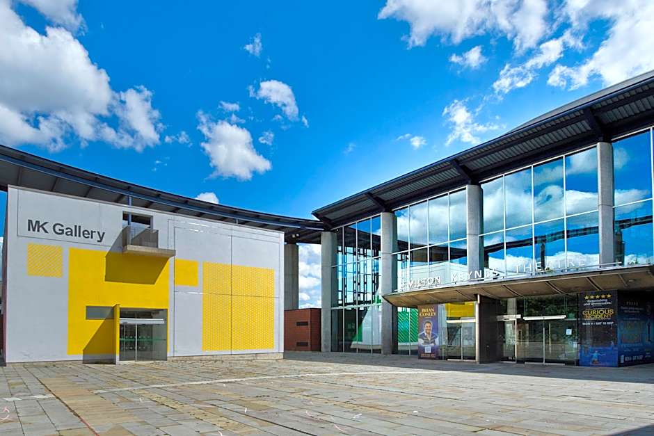 Premier Inn Milton Keynes Central Theatre District