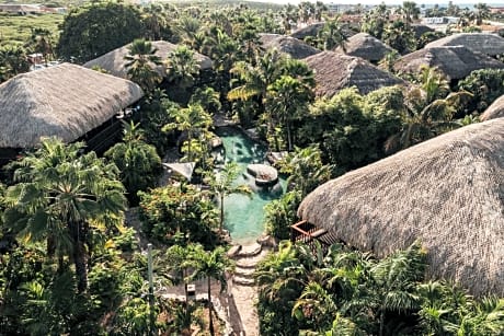 Kontiki Beach Resort