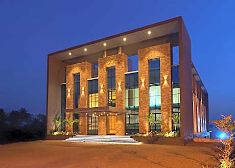 Hotel Shlok (Pure Veg), Kolhapur