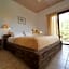 Bella Vista Hotel Studios & Apartments