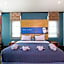 The River Scene Hotel