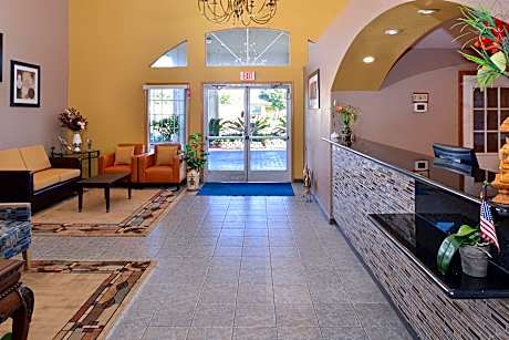Americas Best Value Inn & Suites Madera