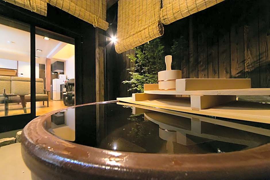Kyotoya Tsukinoyu Kukai