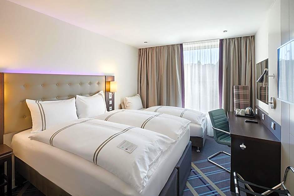 Premier Inn Hamburg City Centre