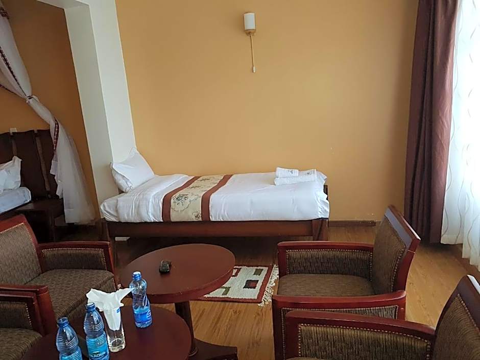 Esikar Gardens Hotel