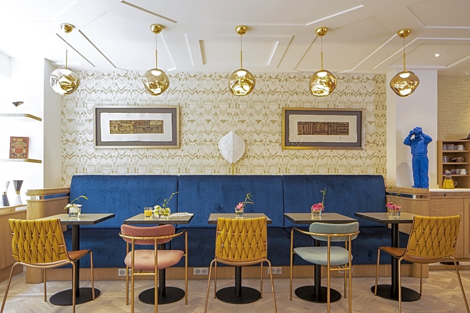 Phileas Hotel