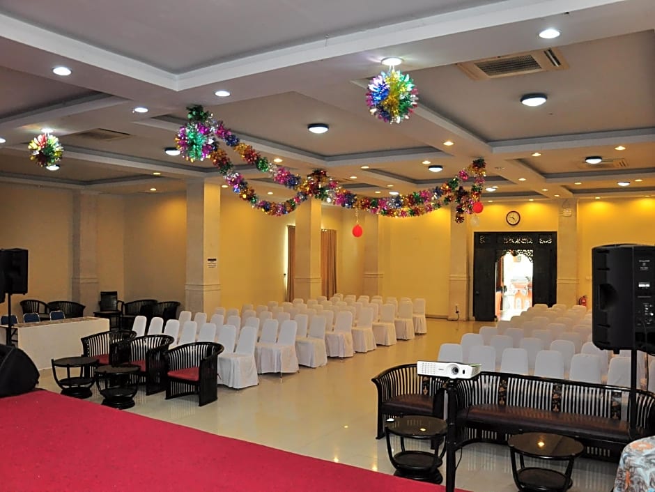 Puri Saron Denpasar Hotel