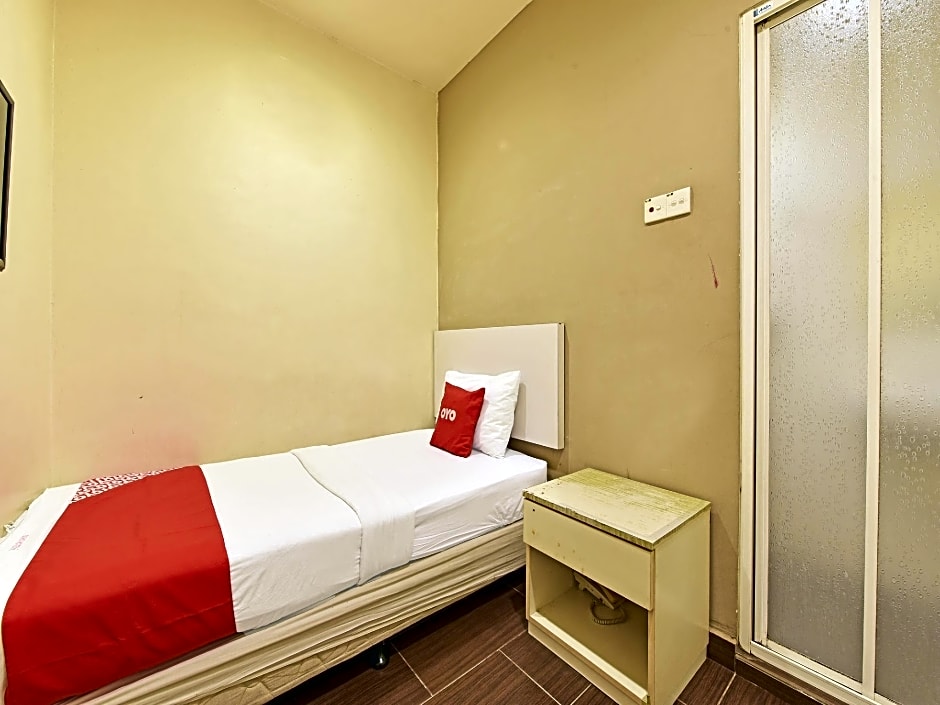 OYO 90853 New Soho Hotel