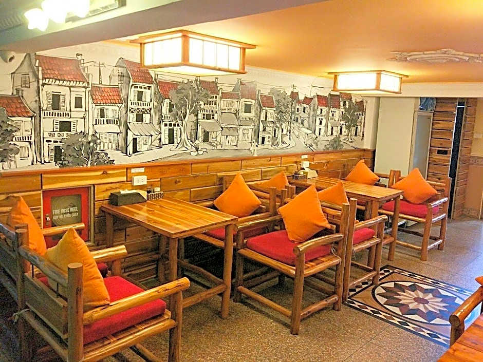 Little Diamond Hotel