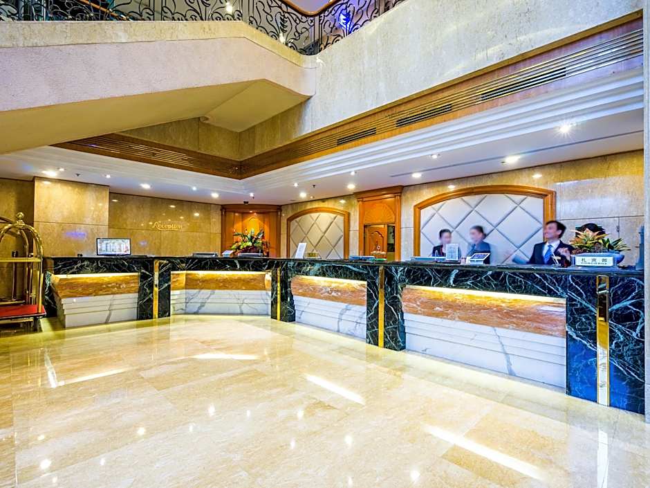 China Mayors Plaza Hotel