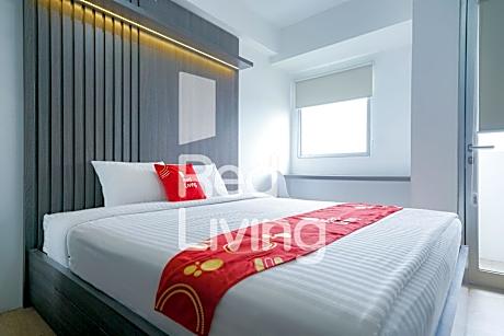 RedLiving Apartemen Gunung Putri Square - Sansan Room