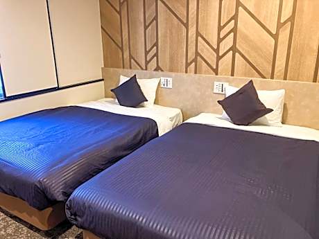 Twin Room - Non-Smoking