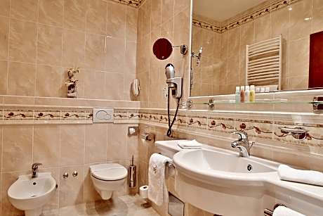 Superior Double Park View